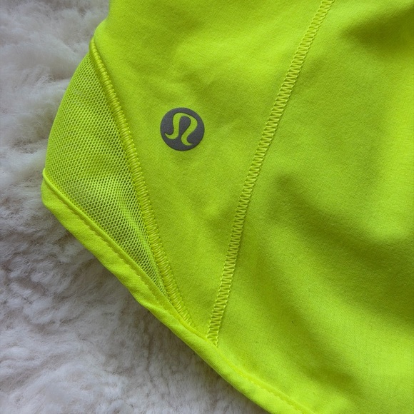 lululemon Hotty Hot High-Rise Lined Zip Pocket Neon Running Shorts - 6 ( S ) - Picture 10 of 15